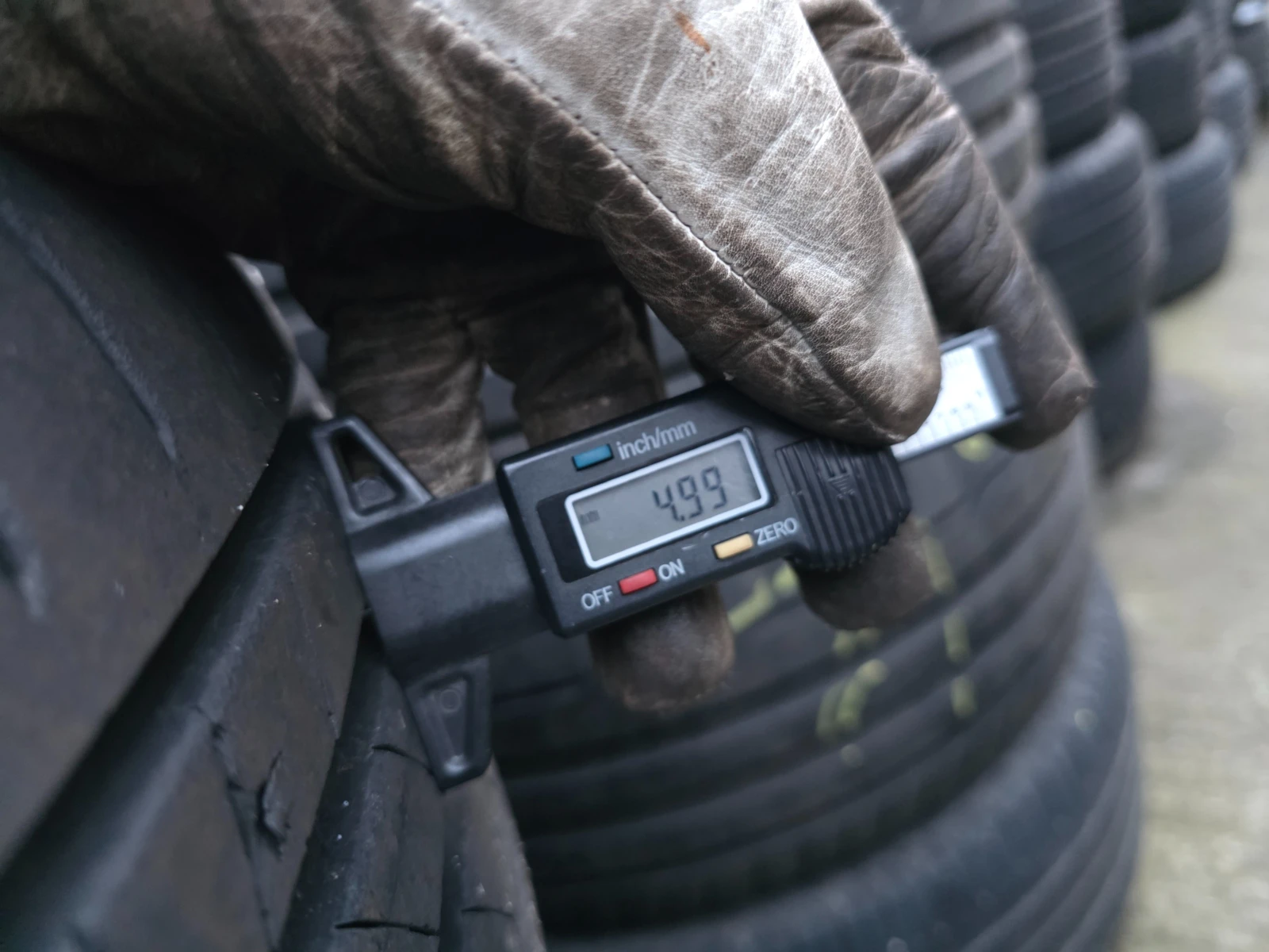 Гуми Летни 225/50R18, снимка 6 - Гуми и джанти - 55581796