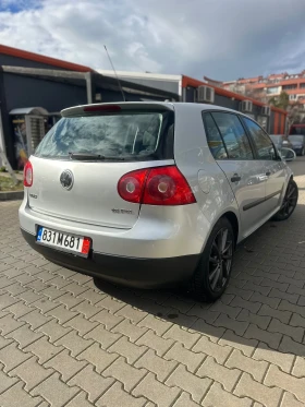 VW Golf 1.6 FSI NAVI , снимка 2