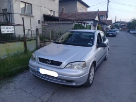 Opel Astra 1.6 газ гаражен клима , снимка 1