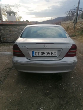 Mercedes-Benz C 220 CDI, снимка 3