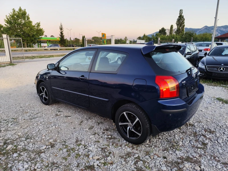 Toyota Corolla 1.6 бензин, снимка 8 - Автомобили и джипове - 46849492