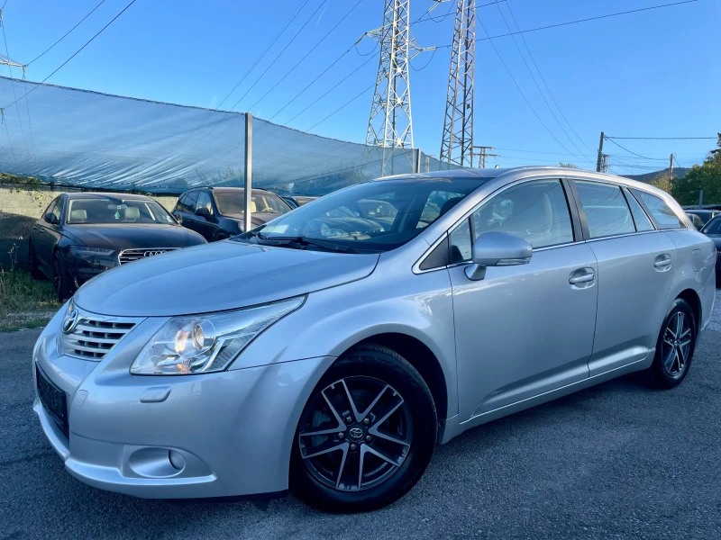 Toyota Avensis 1.8 i NAVI, снимка 1 - Автомобили и джипове - 47388907