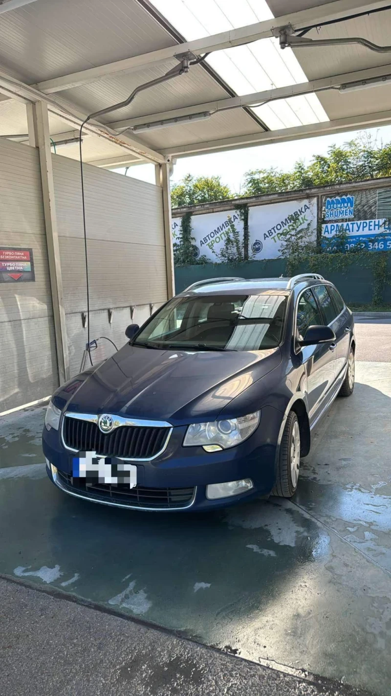 Skoda Superb, снимка 1 - Автомобили и джипове - 47743429