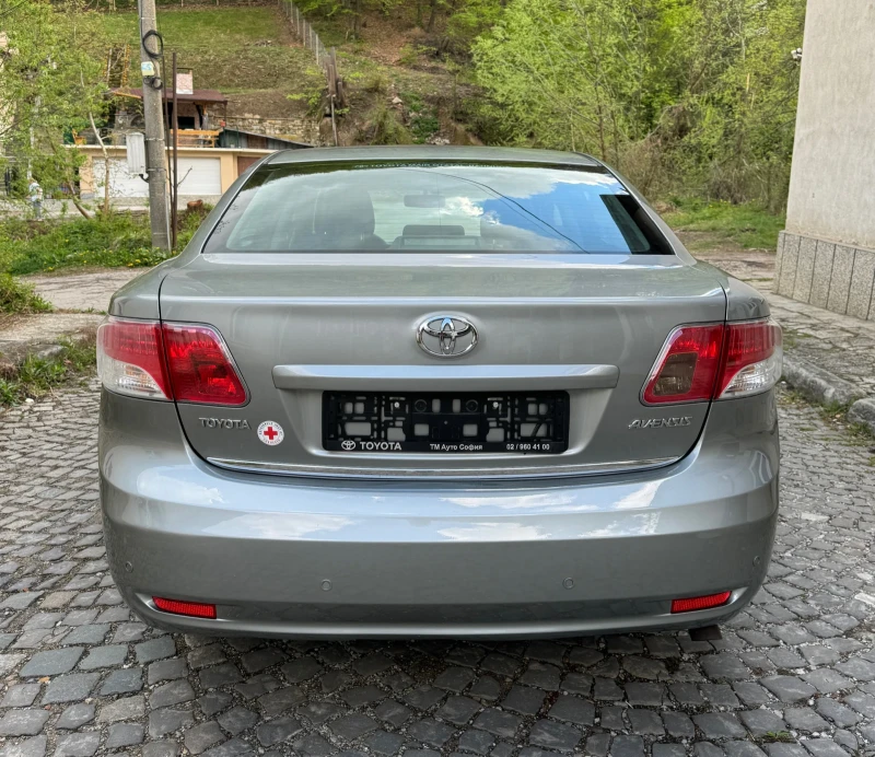 Toyota Avensis 2.0 D4-D, снимка 5 - Автомобили и джипове - 48416817