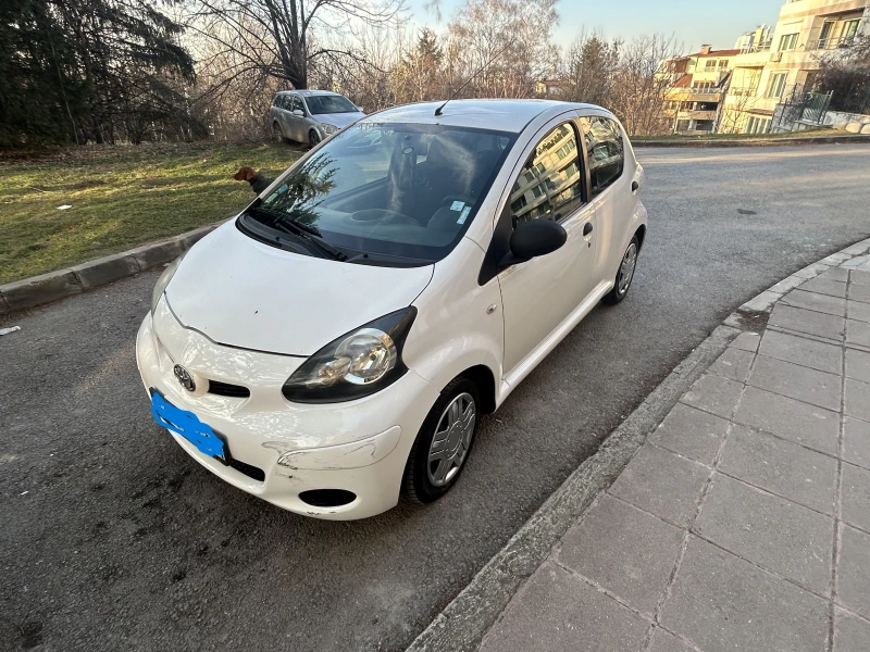 Toyota Aygo, снимка 1 - Автомобили и джипове - 49043331