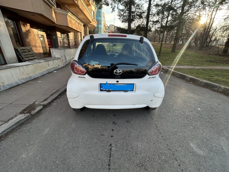 Toyota Aygo, снимка 4 - Автомобили и джипове - 49043331