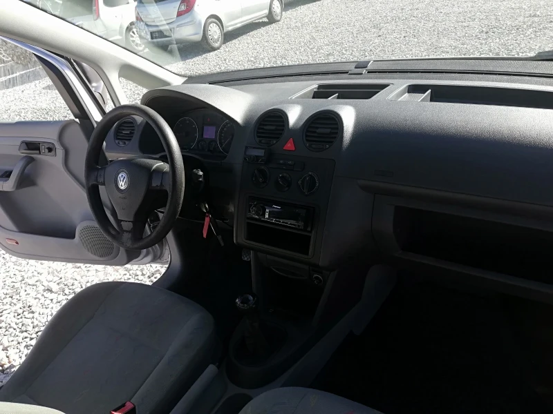 VW Caddy 2.0SDI klima 69ks, снимка 12 - Автомобили и джипове - 49389490