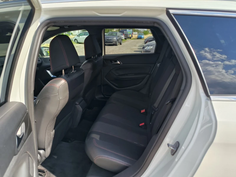 Peugeot 308 1.6d-GT-Line-Automat-Euro-6B-Keyless-Kamera, снимка 16 - Автомобили и джипове - 50989377
