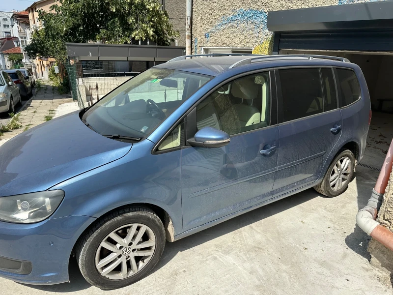 VW Touran, снимка 3 - Автомобили и джипове - 52592505