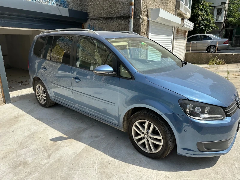 VW Touran, снимка 4 - Автомобили и джипове - 52592505
