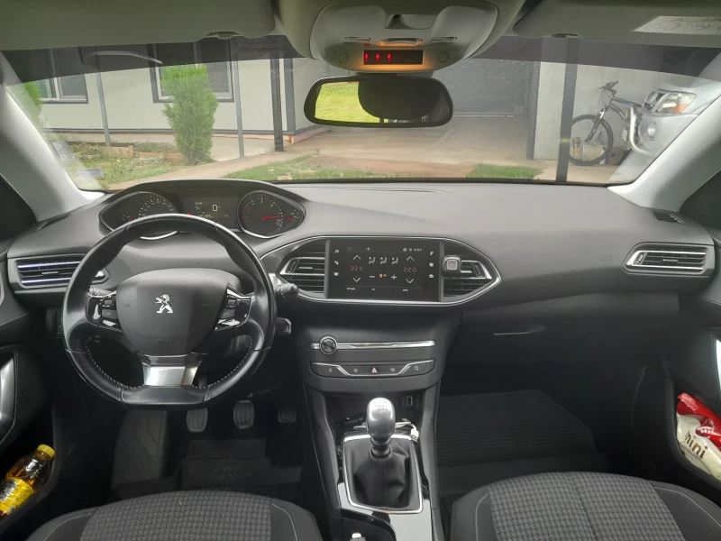 Peugeot 308 1.5blu hdi 131k.s 90000km, снимка 8 - Автомобили и джипове - 51375913