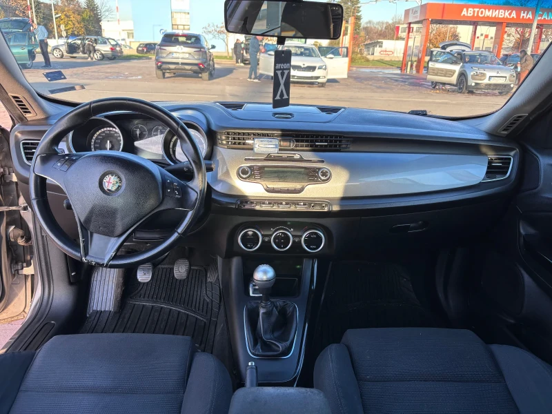 Alfa Romeo Giulietta 1.6 jtdm, снимка 7 - Автомобили и джипове - 52425271