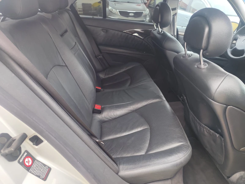Mercedes-Benz E 270 2.7 дизел , снимка 15 - Автомобили и джипове - 52649614