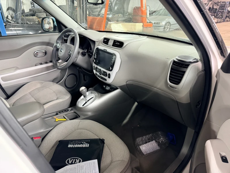 Kia Soul EV, снимка 7 - Автомобили и джипове - 53373153
