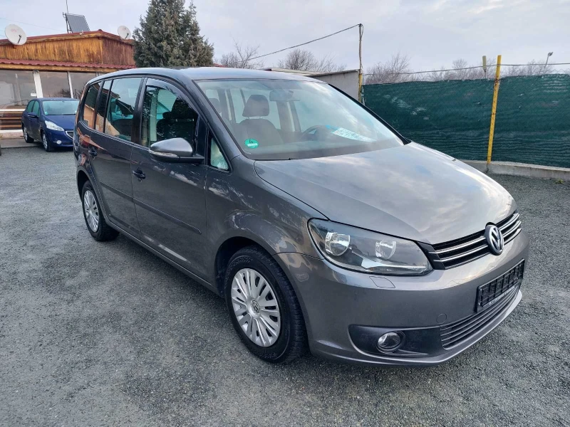 VW Touran 1.6tdi, 6ск, снимка 3 - Автомобили и джипове - 53401204