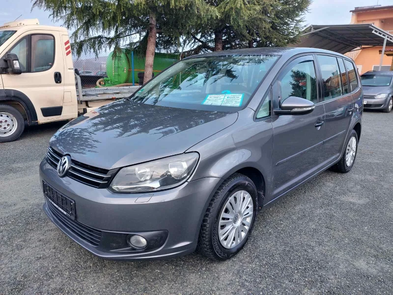 VW Touran 1.6tdi, 6ск, снимка 2 - Автомобили и джипове - 53401204