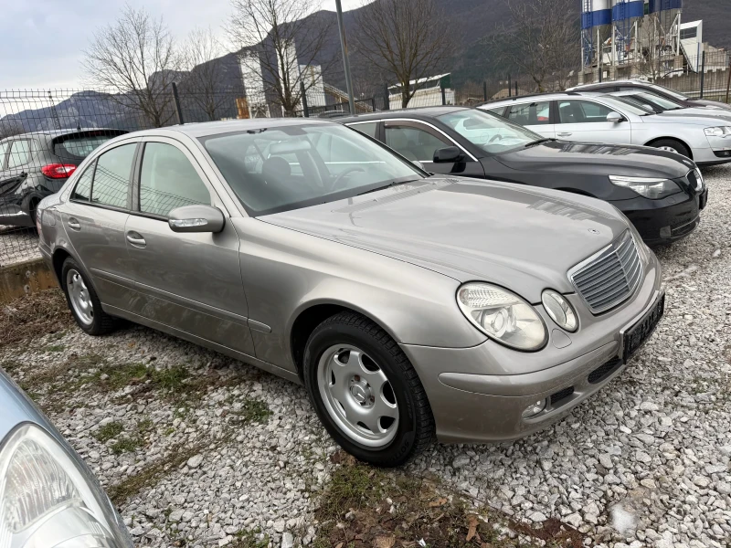 Mercedes-Benz E 320 CDI, снимка 2 - Автомобили и джипове - 53431428