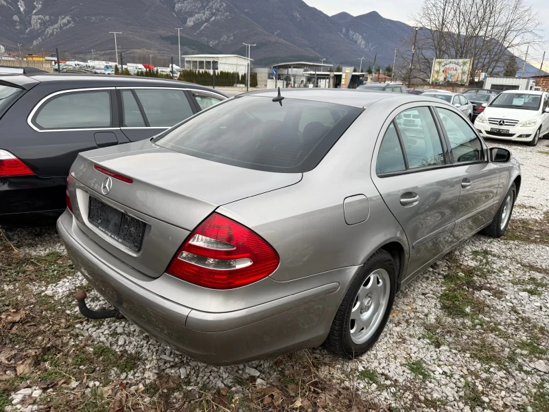 Mercedes-Benz E 320 CDI, снимка 7 - Автомобили и джипове - 53431428
