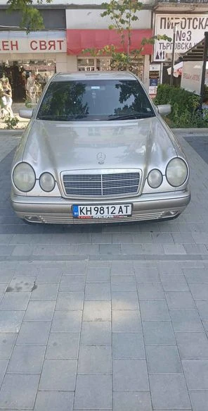 Mercedes-Benz E 250 затъмнение и рециклиране на фарове, снимка 1 - Автомобили и джипове - 47419629