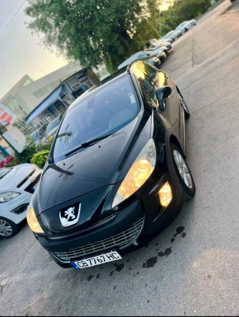 Peugeot 308 1.6HDI Нави, снимка 2 - Автомобили и джипове - 56205587
