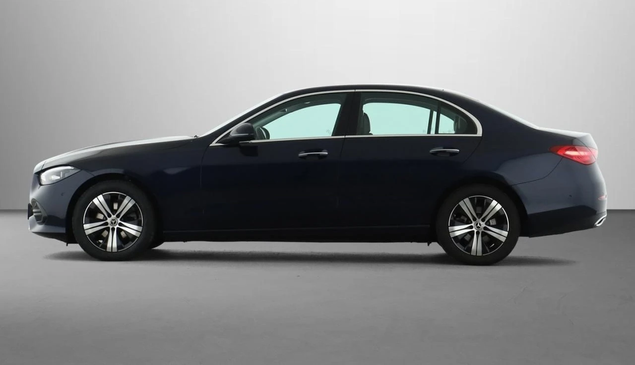 Mercedes-Benz C 220 d T Avantgarde - изображение 3