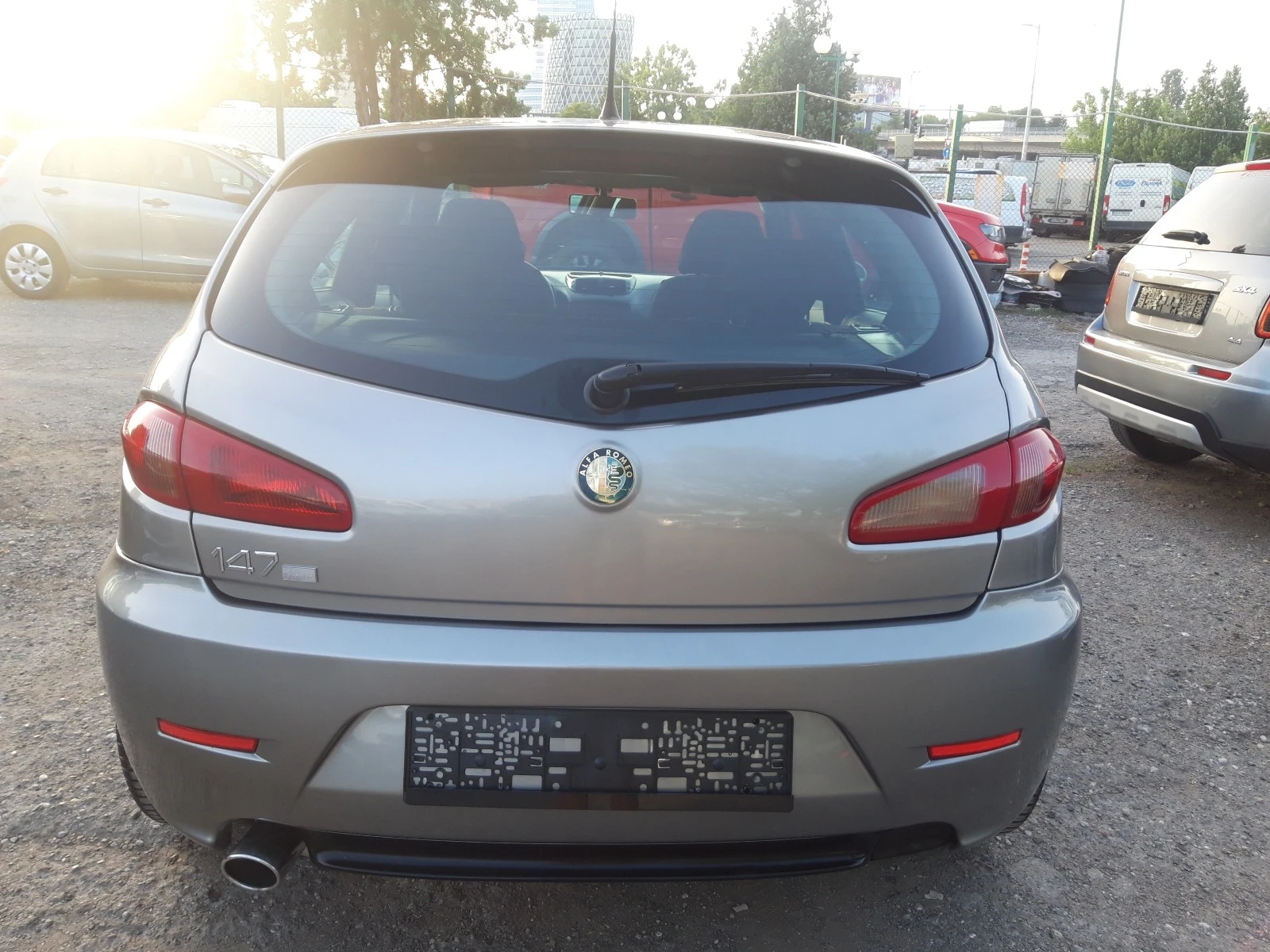 Alfa Romeo 147 1.6i-16V* ОТЛИЧНА *  - изображение 5