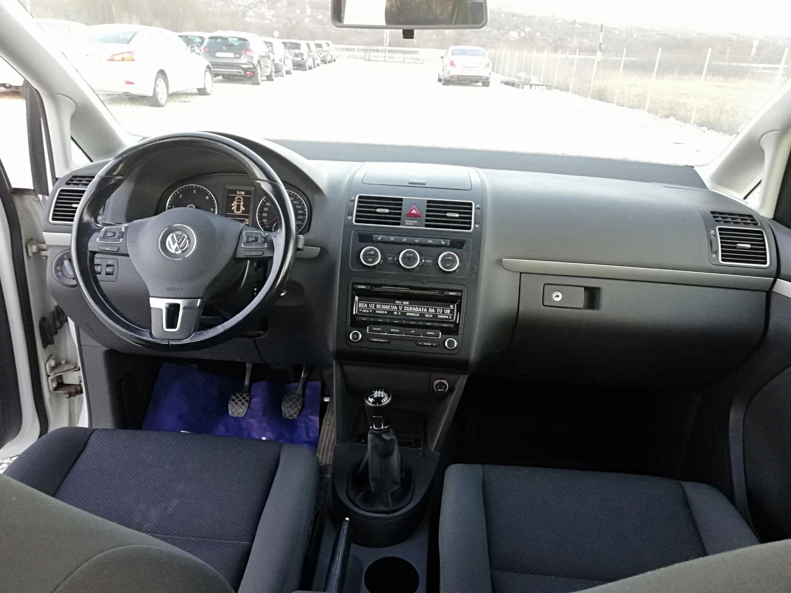 VW Touran 1.6TDI KLI 90 | Mobile.bg   13