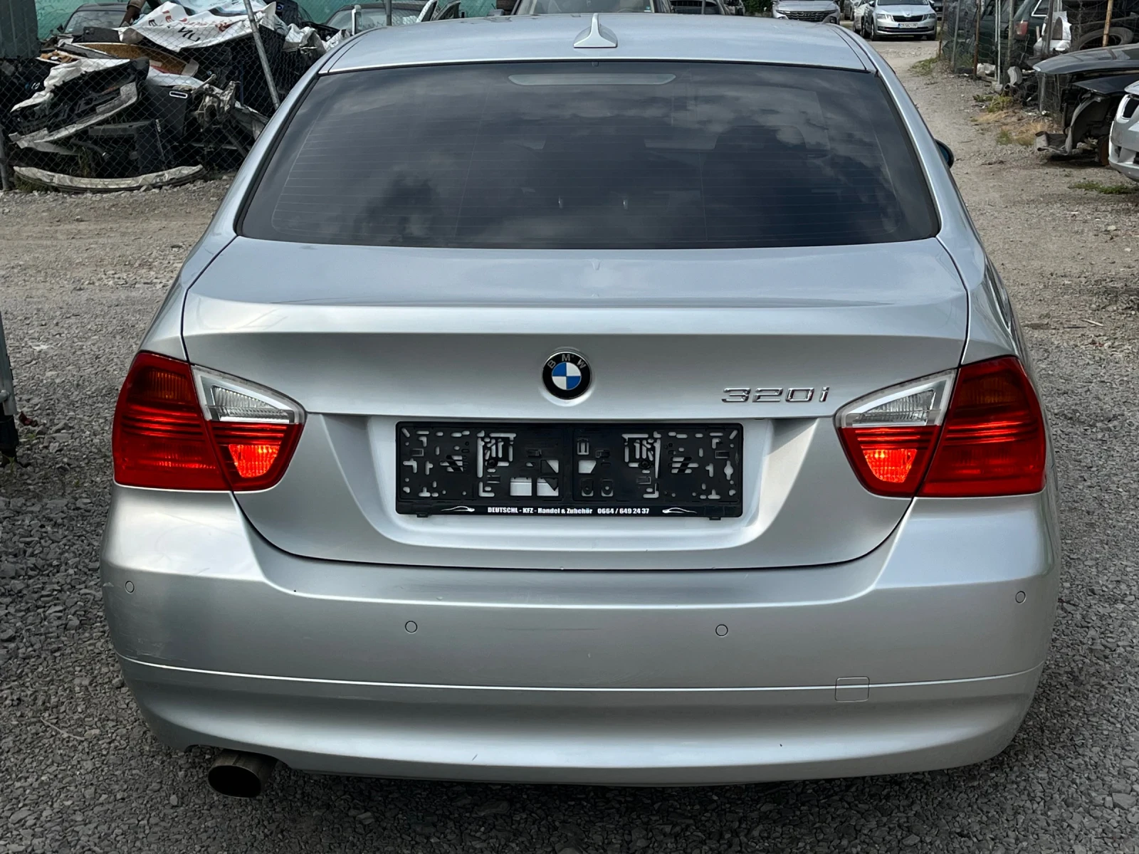 BMW 320 2.0i/150 k.c - изображение 5