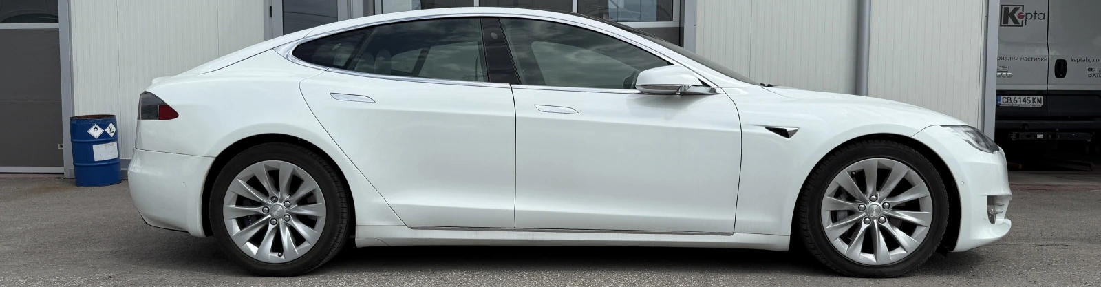 Tesla Model S 4x4 - изображение 6