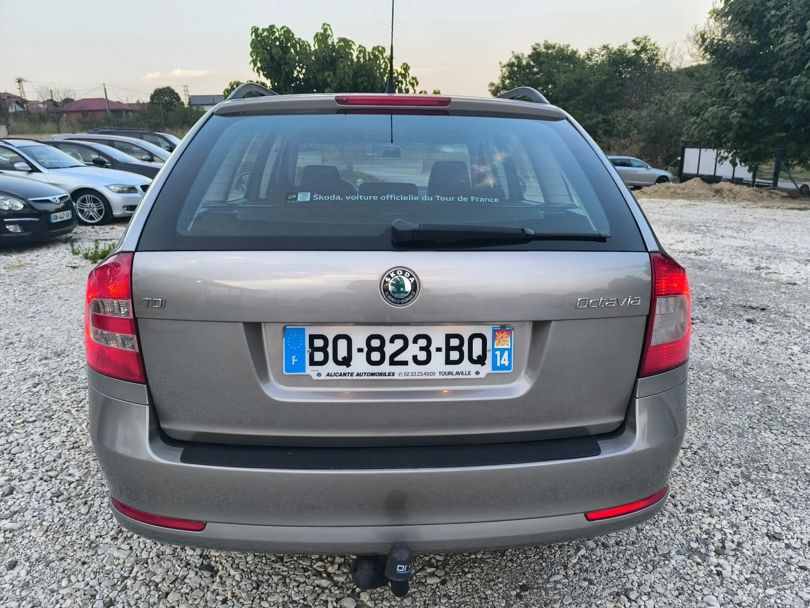 Skoda Octavia 1.6TDI AMBIENTE - изображение 6
