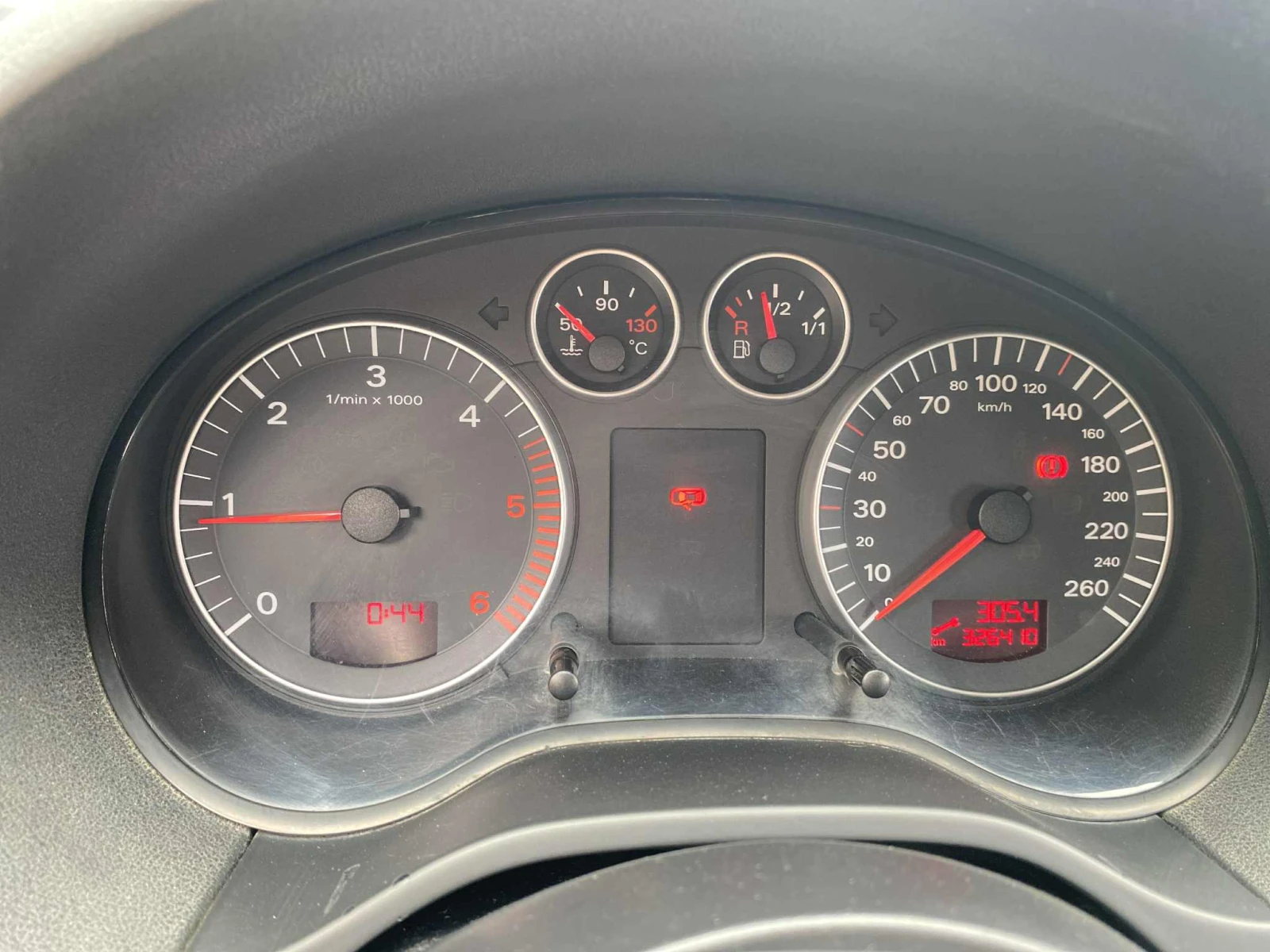 Audi A3 2.0TDI BKD - изображение 10