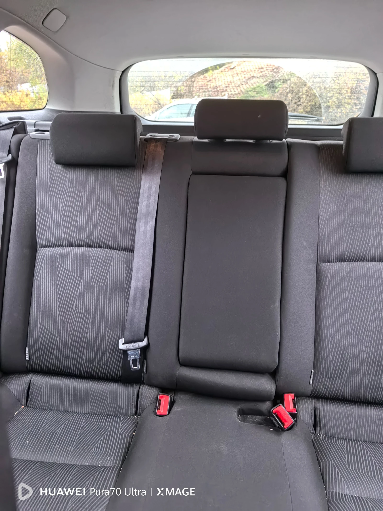 Toyota Avensis | Mobile.bg   13