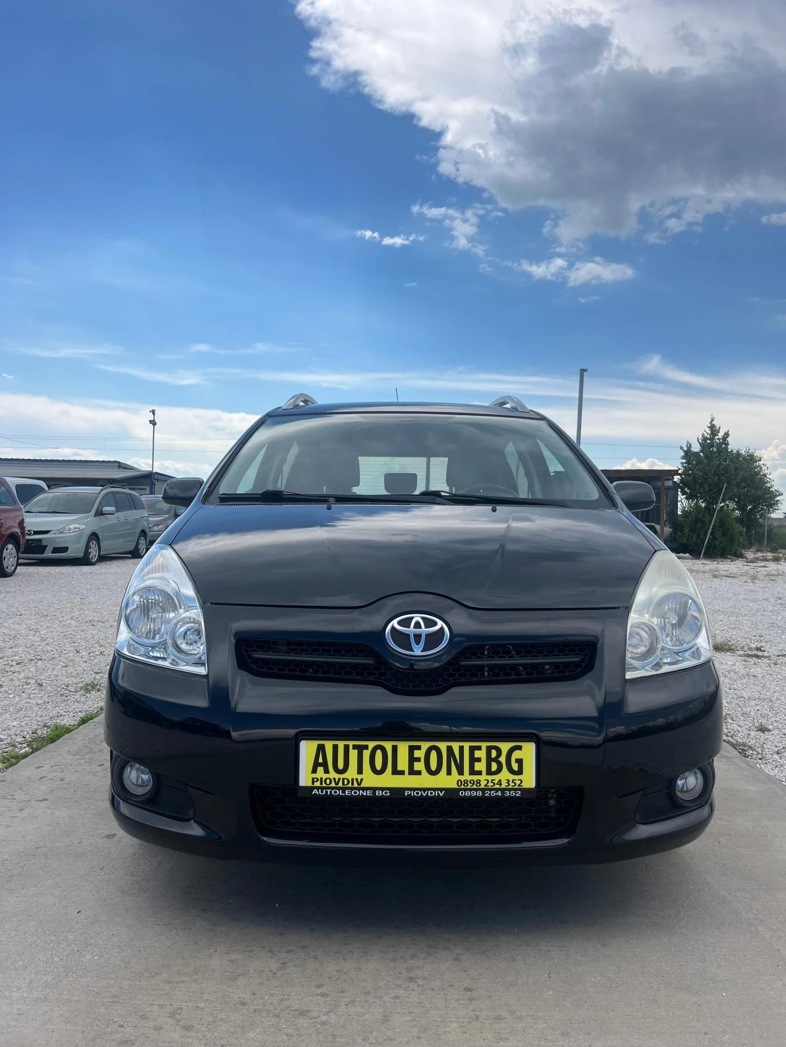 Toyota Corolla verso 2.2 D4D | Mobile.bg   2