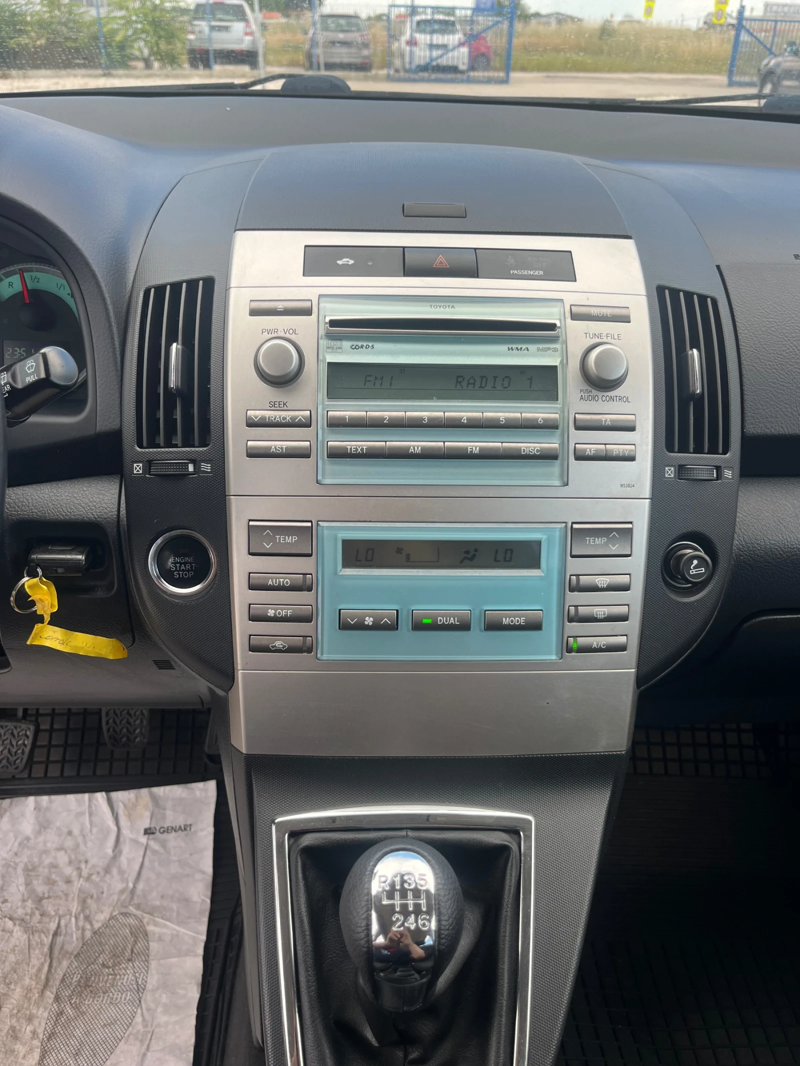 Toyota Corolla verso 2.2 D4D | Mobile.bg   10