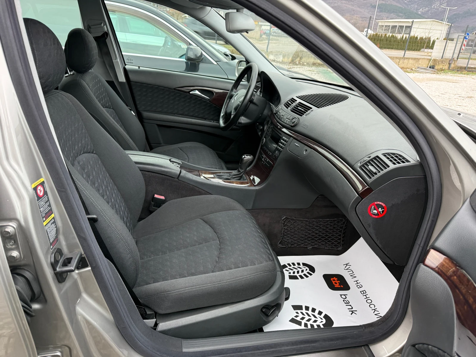 Mercedes-Benz E 320 CDI - изображение 10