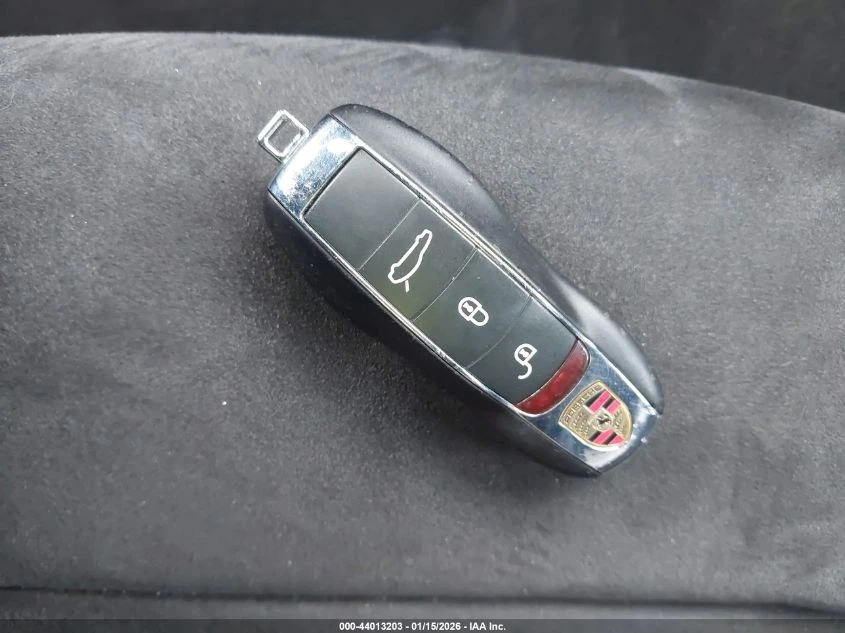 Porsche Panamera GTS * CARFAX*  | Mobile.bg � ����������� 11