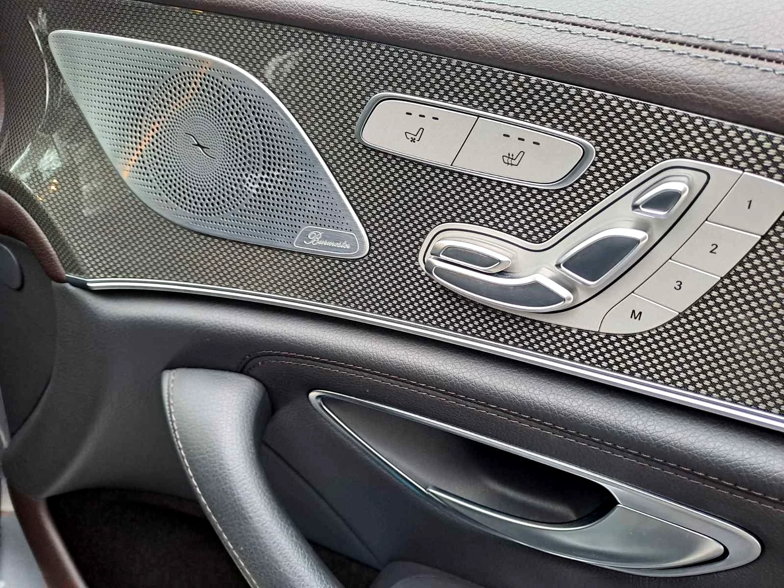 Mercedes-Benz CLS 400 SILVERSTAR AMG 4MATIC/ОБДУХВАНЕ/, снимка 12 - Автомобили и джипове - 55558142