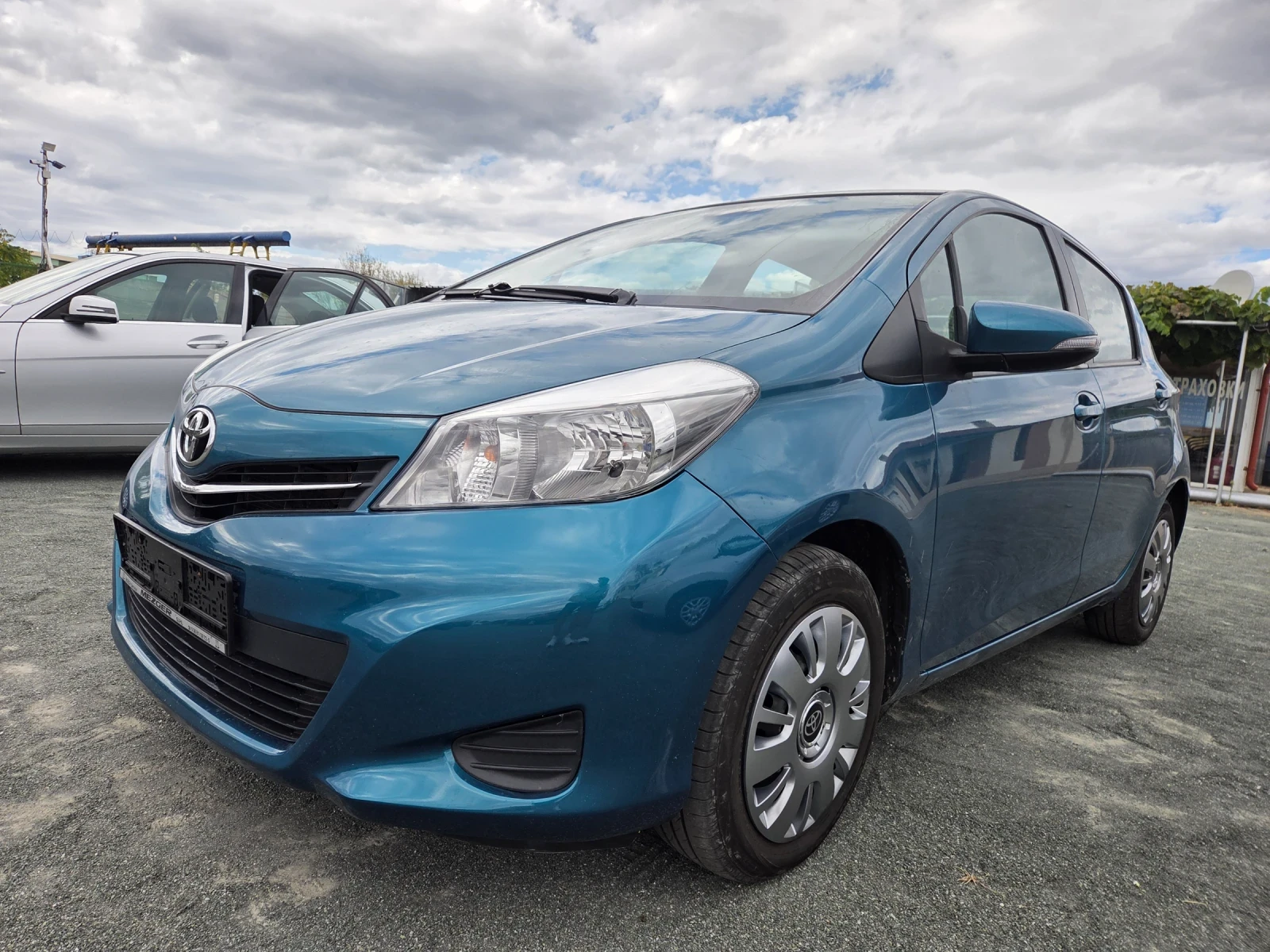 Toyota Yaris 1, 4i100ks6skNAVIKAMERAEU5, снимка 3 - Автомобили и джипове - 56181735