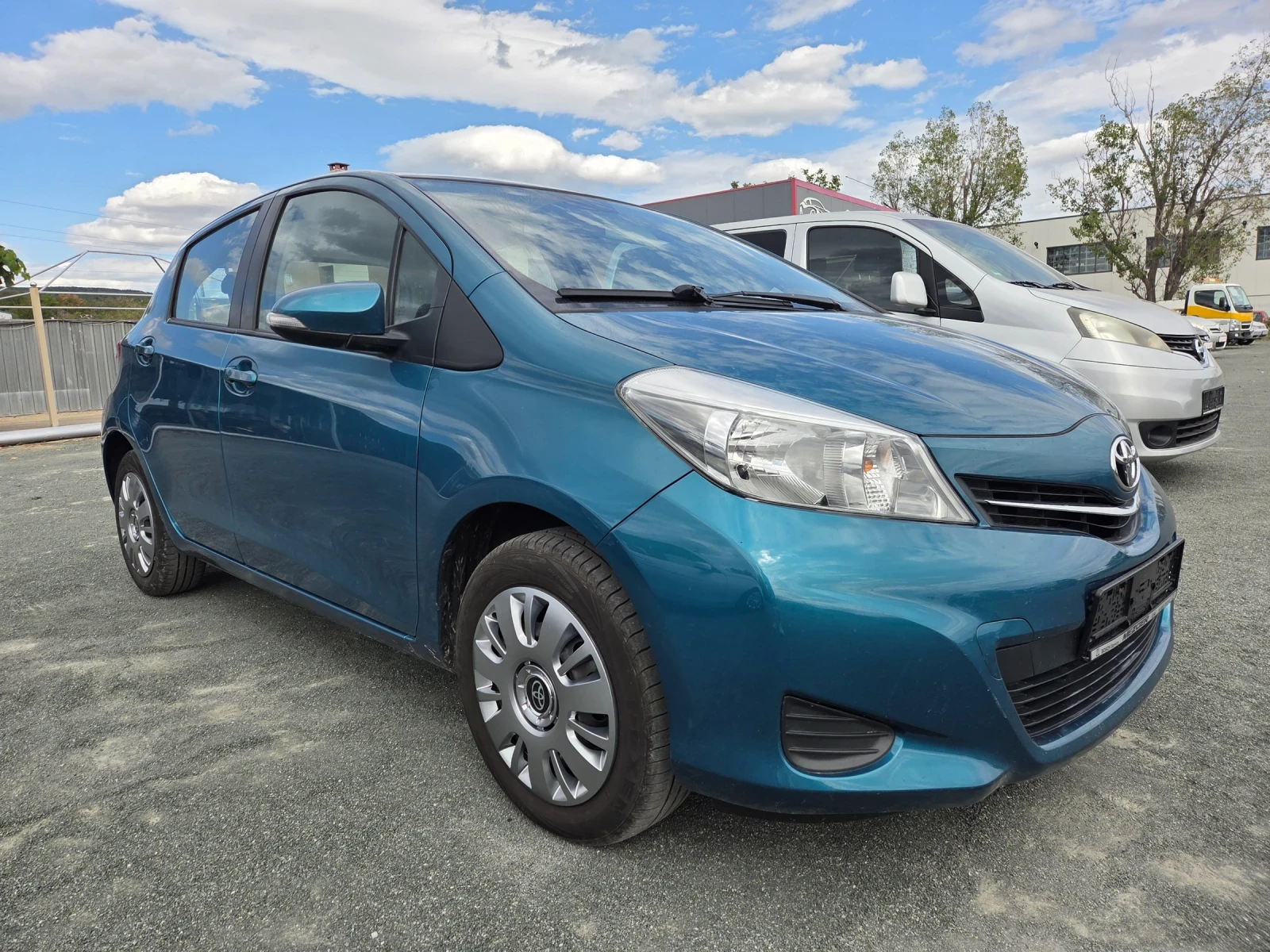 Toyota Yaris 1, 4i100ks6skNAVIKAMERAEU5, снимка 2 - Автомобили и джипове - 56181735