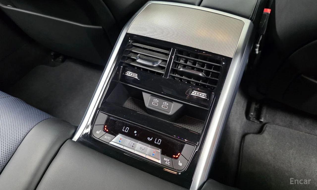 BMW 840 M* SPORT* XDRIVE* BOWER* WILKINS* ДИСТРОНИК* ОБДУХ, снимка 16 - Автомобили и джипове - 56301010
