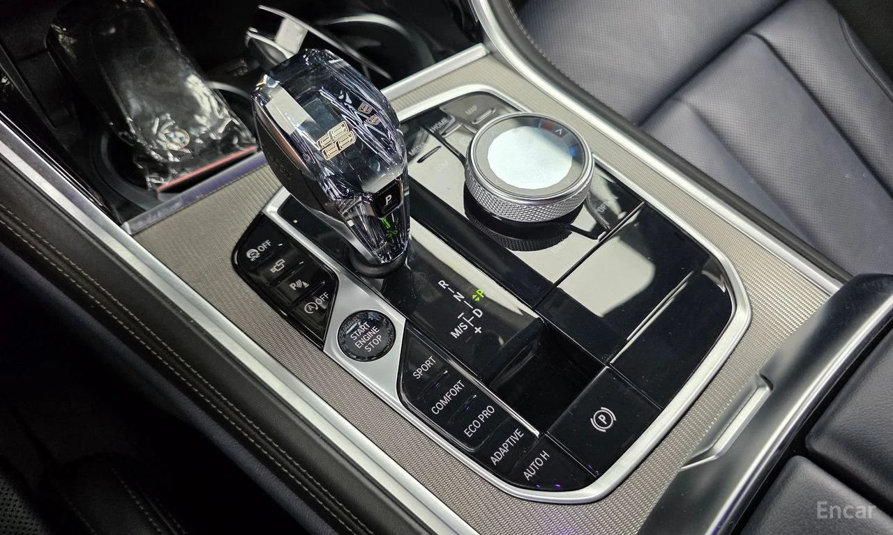 BMW 840 M* SPORT* XDRIVE* BOWER* WILKINS* ДИСТРОНИК* ОБДУХ, снимка 10 - Автомобили и джипове - 56301010