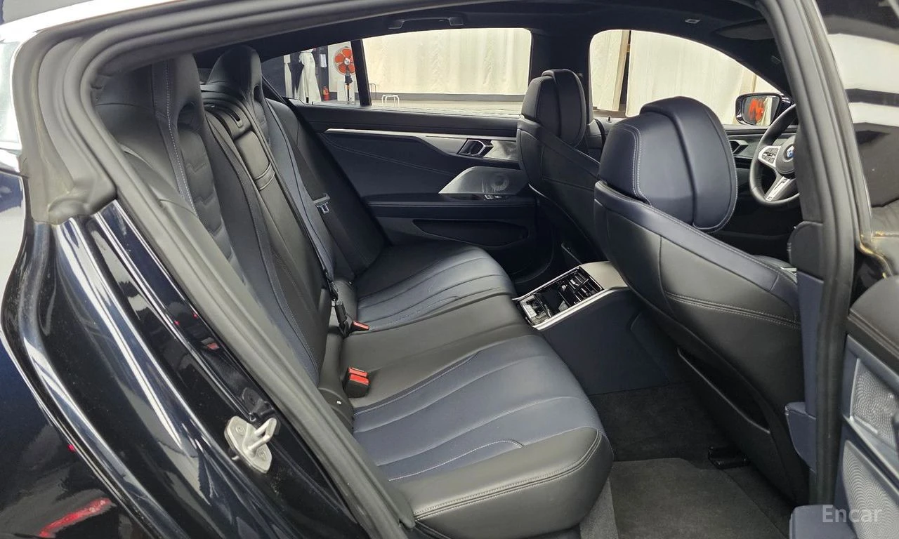 BMW 840 M* SPORT* XDRIVE* BOWER* WILKINS* ДИСТРОНИК* ОБДУХ, снимка 15 - Автомобили и джипове - 56301010