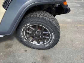 Jeep Gladiator  Sport S /CAMERA/ПОДГРЕВИ , снимка 7