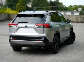 Toyota Rav4 XLE, снимка 4