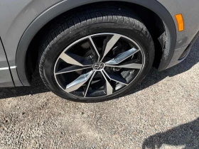 VW Tiguan * Highline R Line * CARFAX * БЕЗ ПЪРВОНАЧАЛНА ВНОС, снимка 15