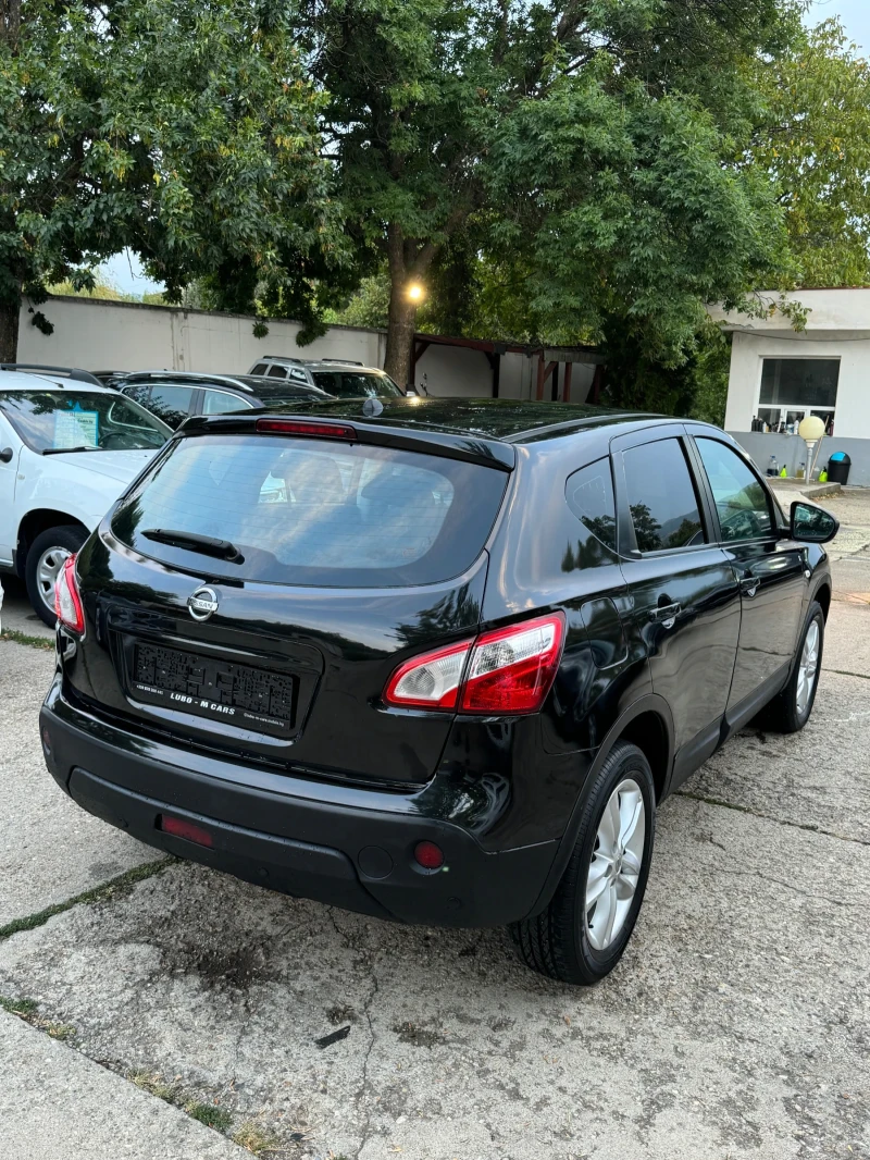 Nissan Qashqai 1.6i* ФАБРИЧНА ГАЗ* ТОП СЪСТОЯНИЕ* , снимка 5 - Автомобили и джипове - 47046605