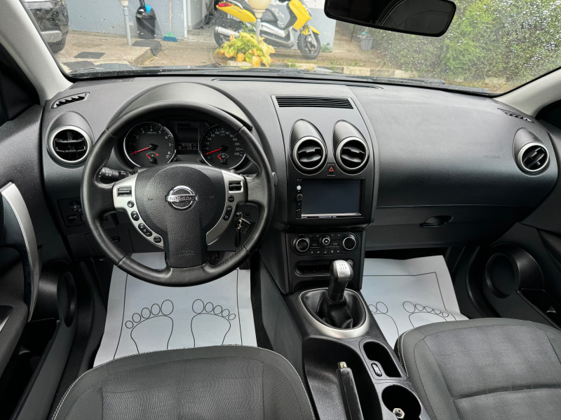 Nissan Qashqai 1.6i* ФАБРИЧНА ГАЗ* ТОП СЪСТОЯНИЕ* , снимка 10 - Автомобили и джипове - 47046605