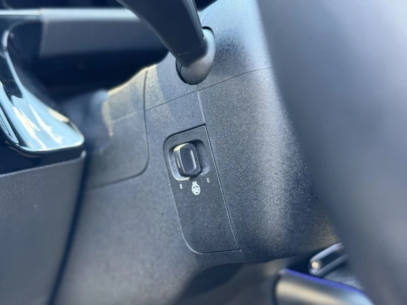 Mercedes-Benz GLA 250 4M* AMG-pkg* Night-pkg* CARPLAY* Пано* Подгрев* , снимка 15 - Автомобили и джипове - 52317687