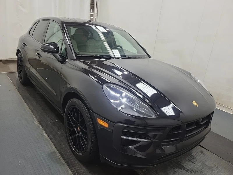 Porsche Macan * GTS * CARFAX * БЕЗ ПЪРВОНАЧАЛНА ВНОСКА, снимка 3 - Автомобили и джипове - 53072524