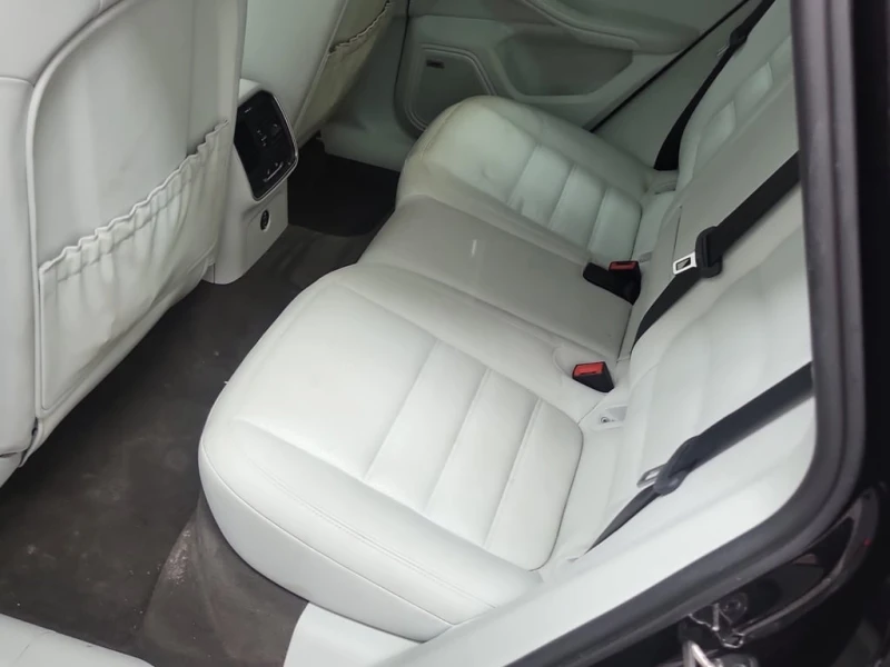 Porsche Macan * GTS * CARFAX * БЕЗ ПЪРВОНАЧАЛНА ВНОСКА, снимка 14 - Автомобили и джипове - 53072524